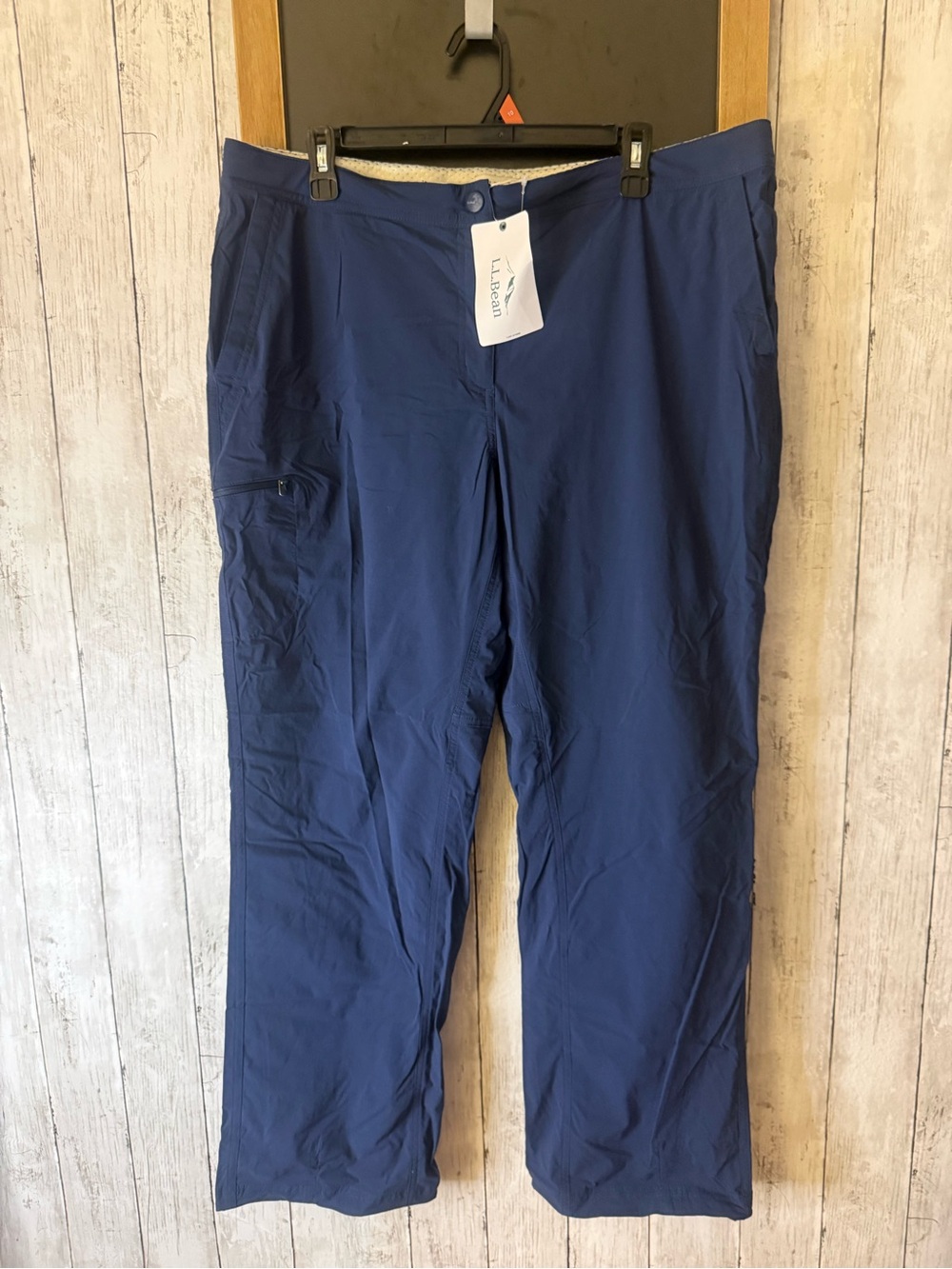 LL Bean Northport Hiking Pants Size 18 Navy Blue NWT Quick Dry Wicking Stretch